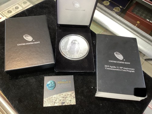 2019 mint apollo 11 - mint,